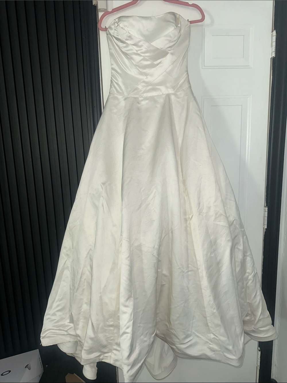 Classic Strapless White Bridal Ball Gown Dress - Picture 3 of 17